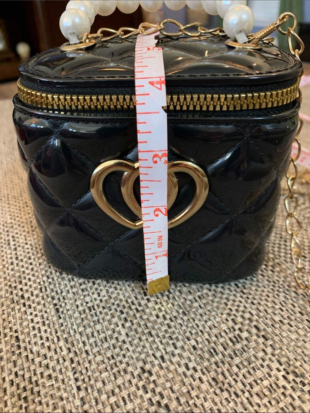 Black quilted mini jelly handbag crossbody featuring a faux-pearl top handle - Picture 3 of 8